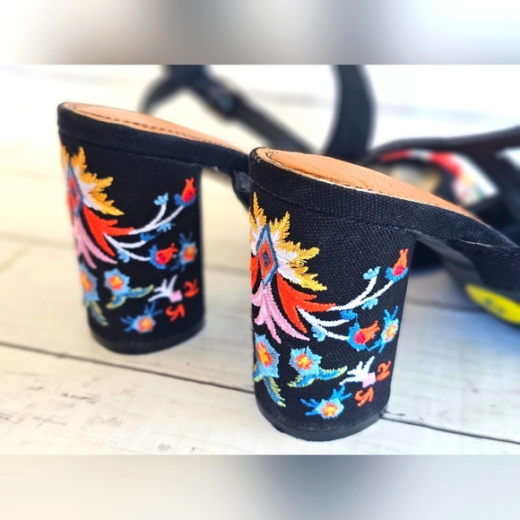 Rampage Black Colorful Beaded Embroidered Chunky Block Heels Western Boho - Picture 13 of 16